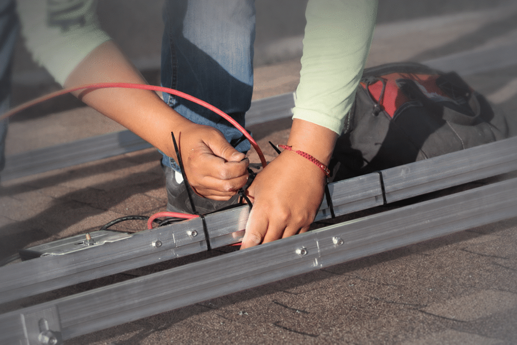 UV stabilised cable ties